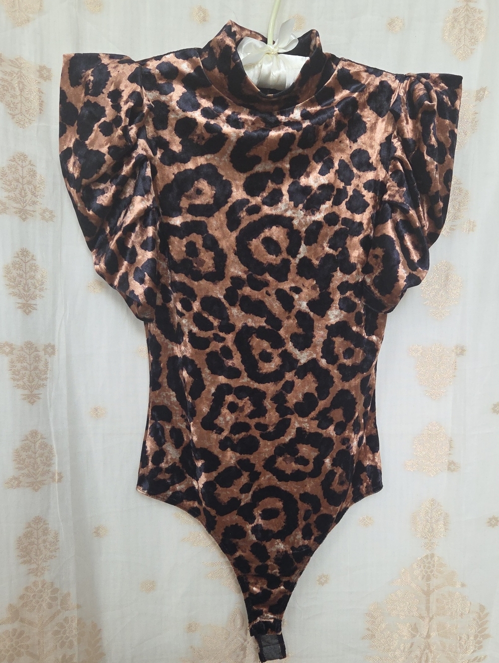 NWT TCEC Women's Leopard Print Velvet One-Piece Bodysuit - Brown/Black